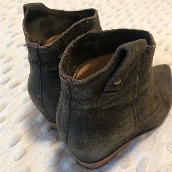 Belle by Sigerson Morrison Kyeran Suede Ankle Boots - Picture 5 of 9